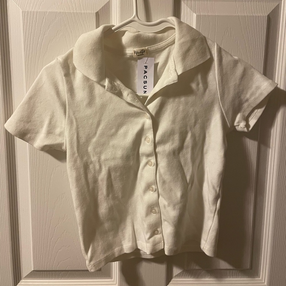 Button down crop top w/ PacSun tags.